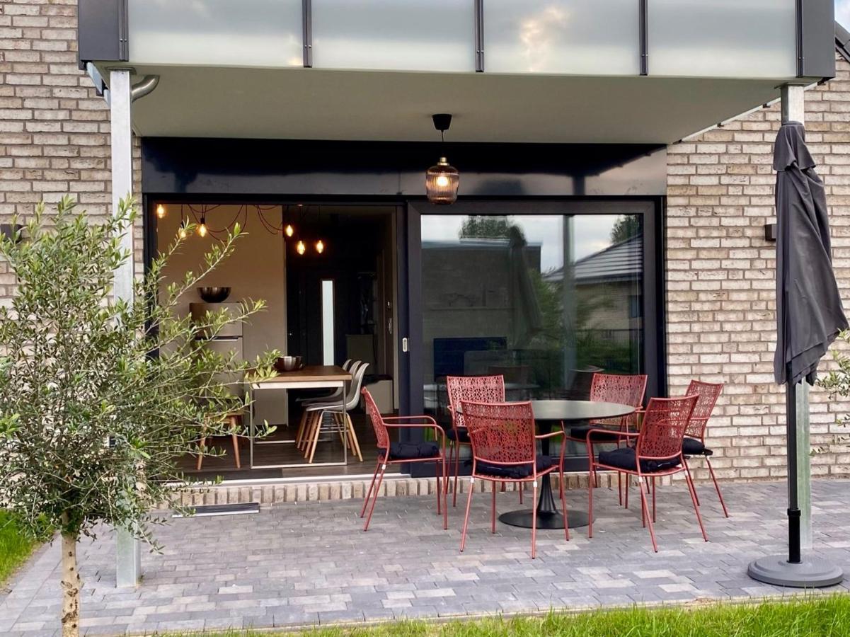 Ferienhaus Moin. Am Harkebruegger See Mit Sauna Barssel  Exterior foto
