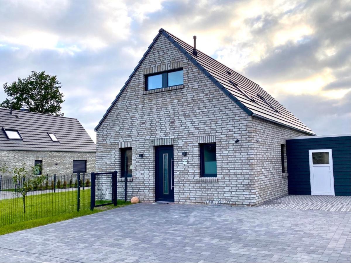Ferienhaus Moin. Am Harkebruegger See Mit Sauna Barssel  Exterior foto